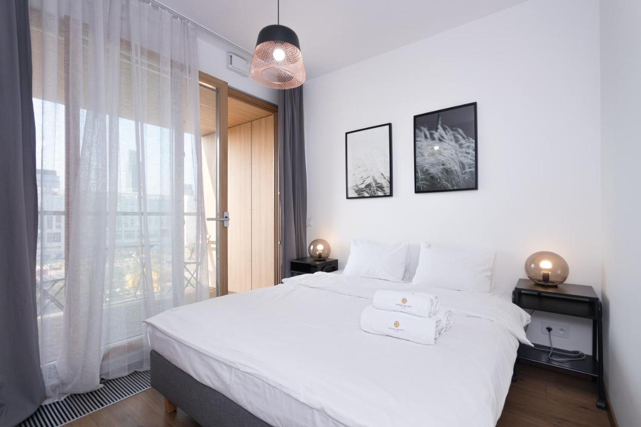 Kolejowa Aparthotel Varsó Kültér fotó
