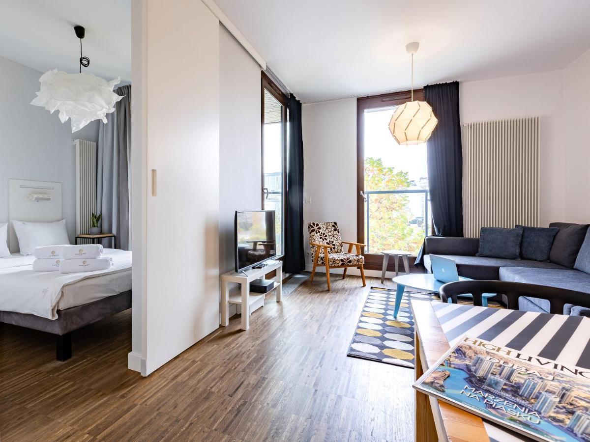 Kolejowa Aparthotel Varsó Kültér fotó