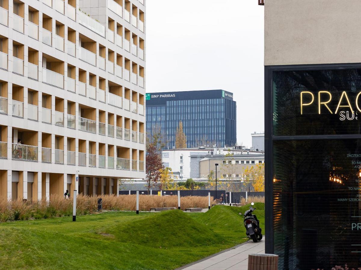 Kolejowa Aparthotel Varsó Kültér fotó