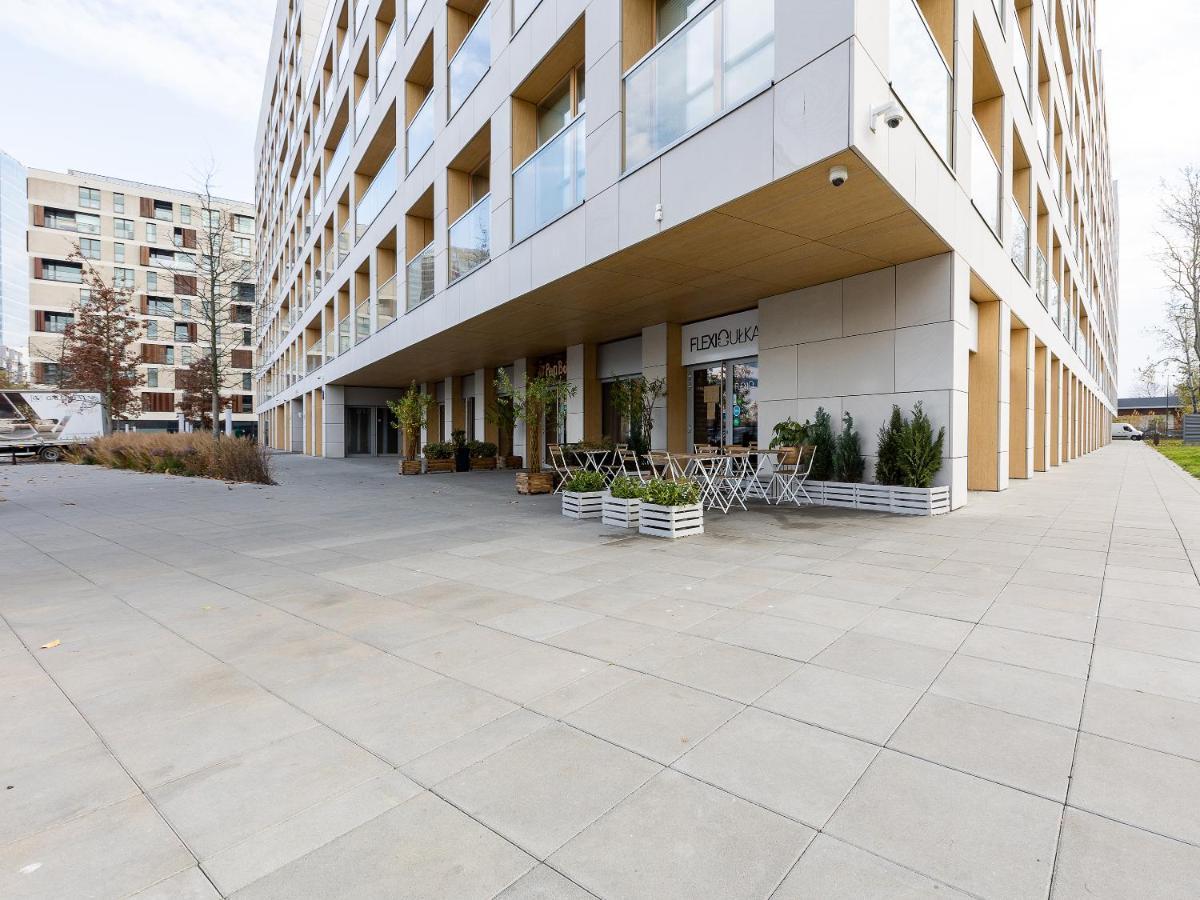 Kolejowa Aparthotel Varsó Kültér fotó