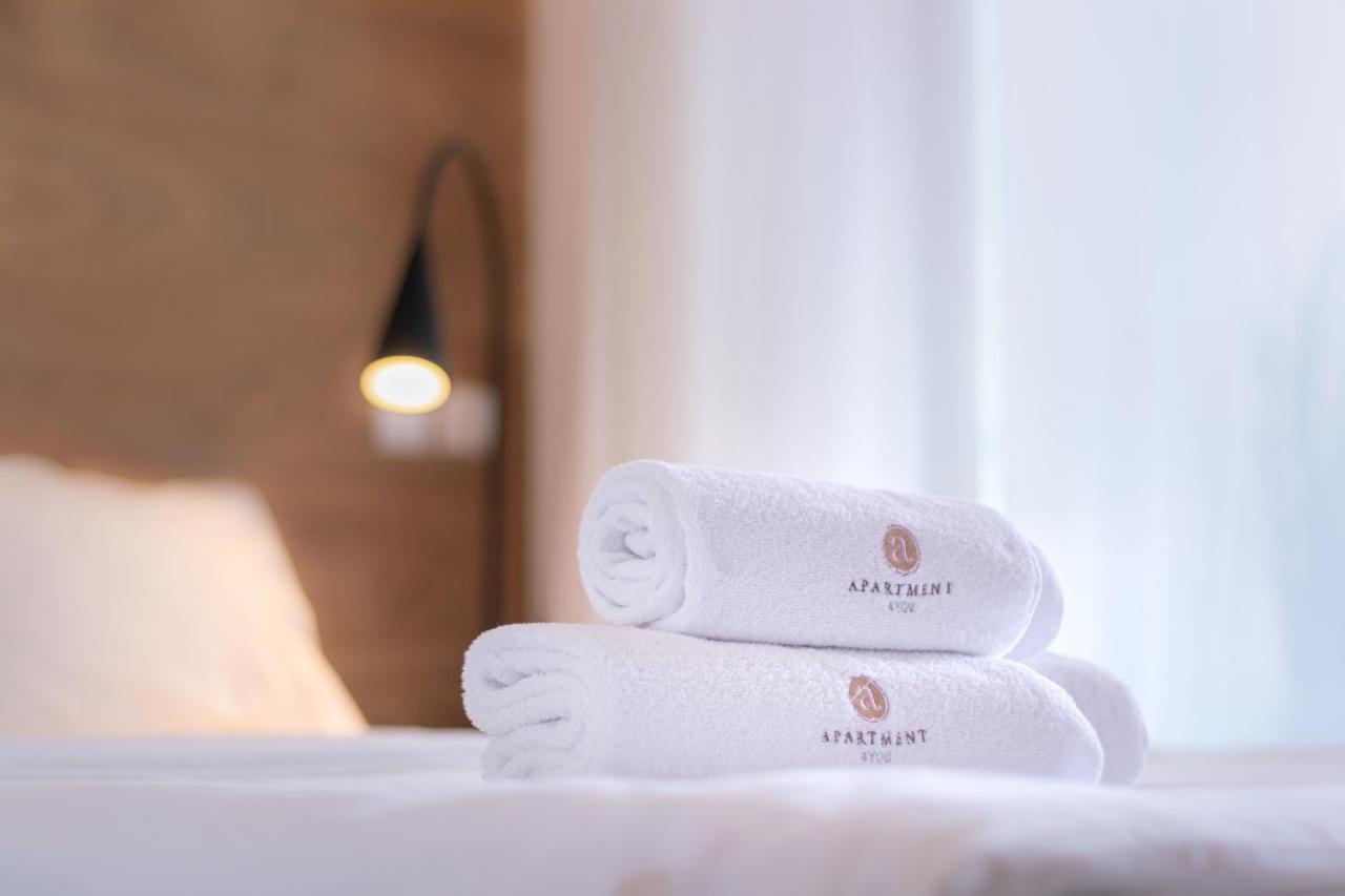 Kolejowa Aparthotel Varsó Kültér fotó